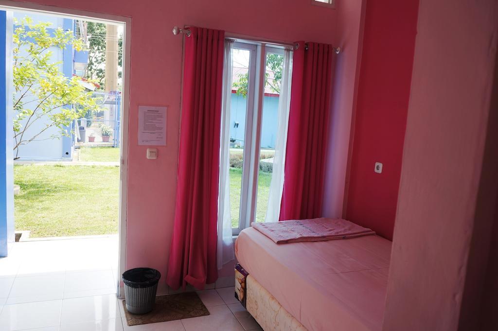 Kenari Residence Pekanbaru Værelse billede
